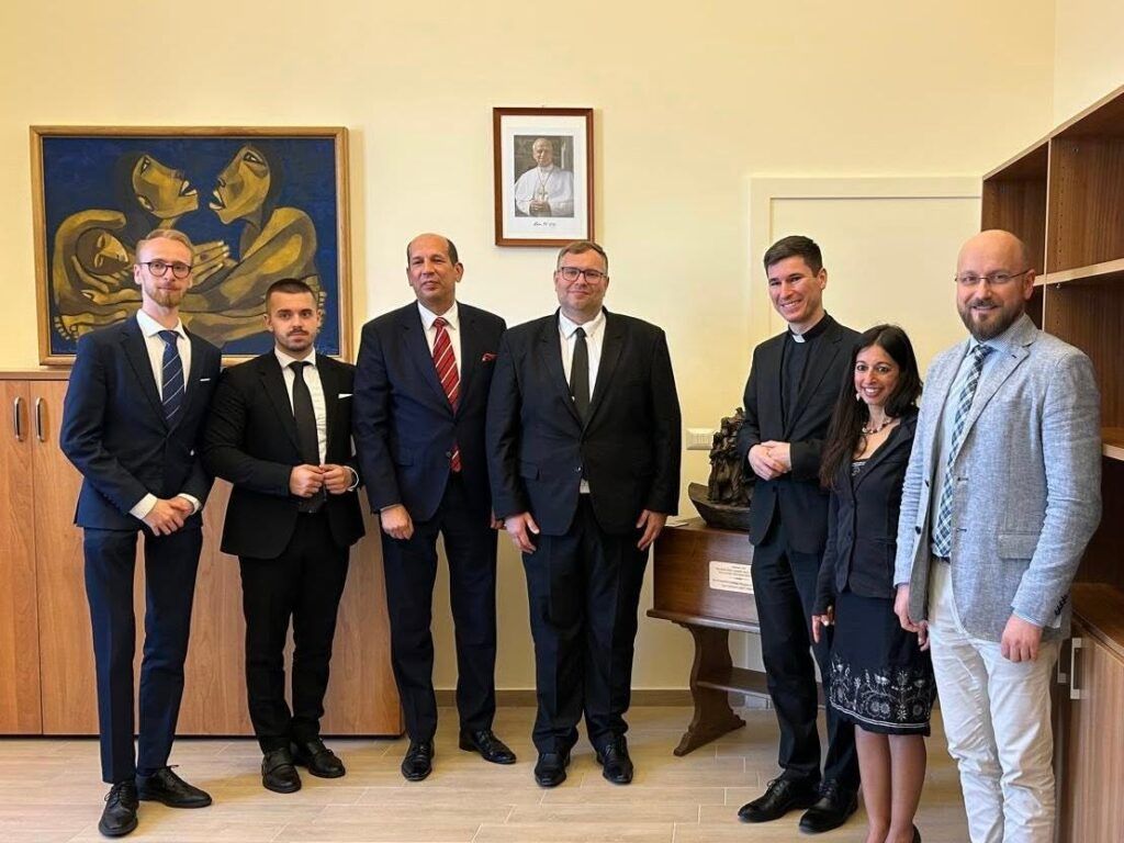 Vo Vatikáne o náboženskej slobode , sociálnych právach a ochrane občianskej spoločnosti