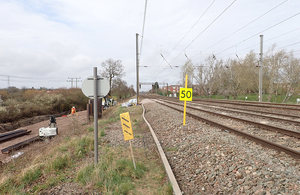 Track worker struck by a train between Radlett Junction and Elstree & Borehamwood