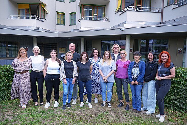 Einsatz im Tagesbetrieb: LRin Hagele besuchte Gesundheitsdienste Völs