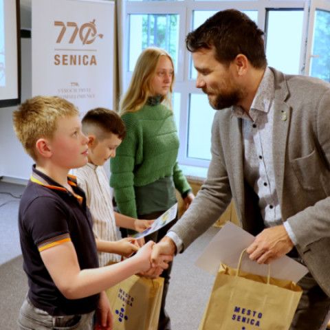 Senica a Hodonín chcú bezpečnejšie ulice: Kampaň #šlapeto stavia na dátach a ohľaduplnosti