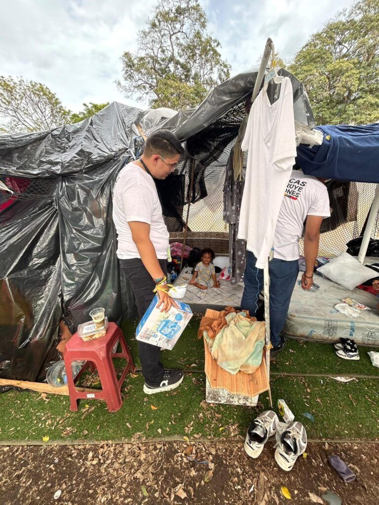 Mesiac po zemetraseniach vo Venezuele: Pomáhame tam, kam sa pomoc dostáva najťažšie