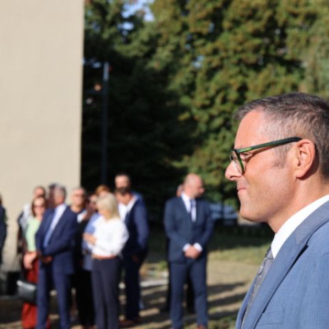 Slávnostné zastupiteľstvo vzdalo poctu Jánovi Petrovi a Miloslavovi Chomovi