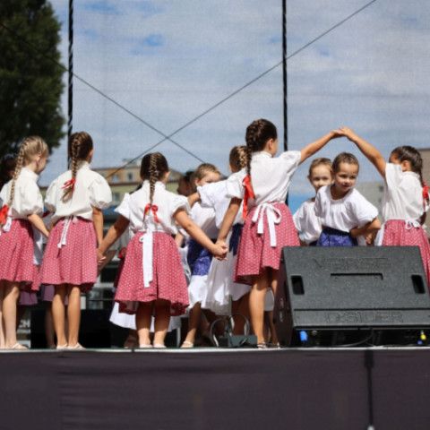 Senické Senobranie: Dobrá nálada, stovky návštevníkov a Heľenine oči ako skvelá bodka na záver