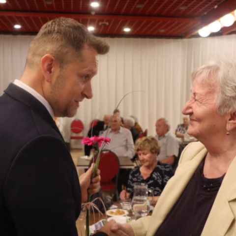 Mesto Senica s úctou privítalo svojich tohtoročných jubilantov