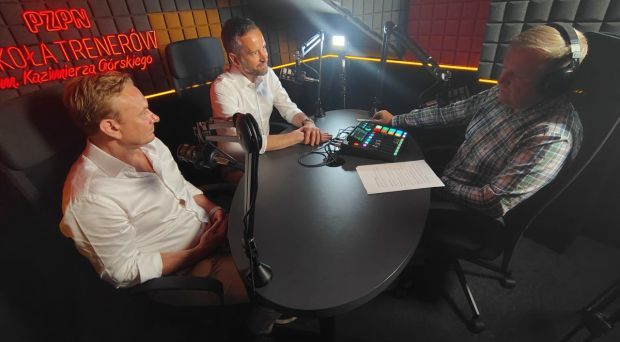Jak rozwijać zawodnika? Nowy podcast Szkoły Trenerów PZPN wystartował