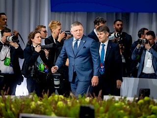 Robert Fico na samite EPC: Európa si uvedomuje, že sa musí postarať sama o seba