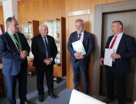 Rektor TUZVO prof. Rudolf Kropil prevzal titul lesníckeho experta a Zlatú medailu Rádu lesníckych expertov
