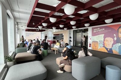 EUBA privítala študentov letnej školy zameranej na manažment ľudských zdrojov v digitálnej ére