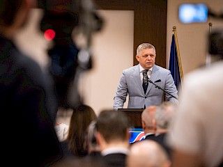 R. Fico: Poďme spolupracovať a nie bojovať