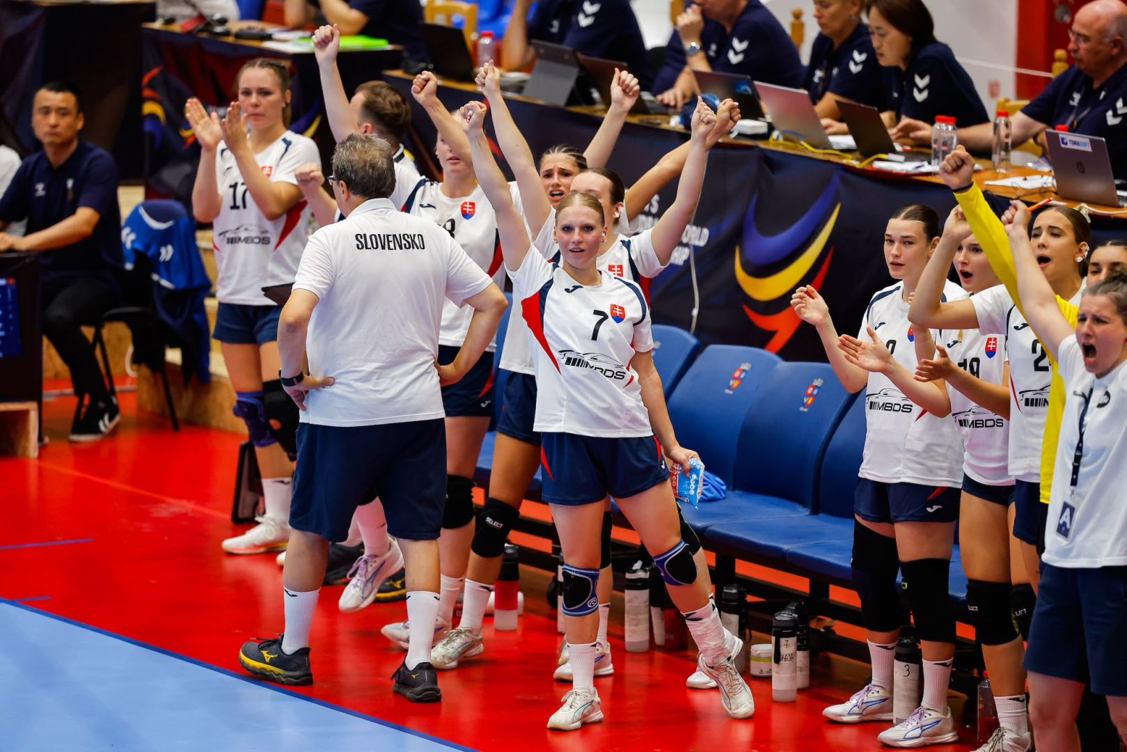 REPRE KADETKY: ROZHOVOR S TRÉNEROM PAVLOM STREICHEROM O MAJSTROVSTVÁCH SVETA 2026 V RUMUNSKU