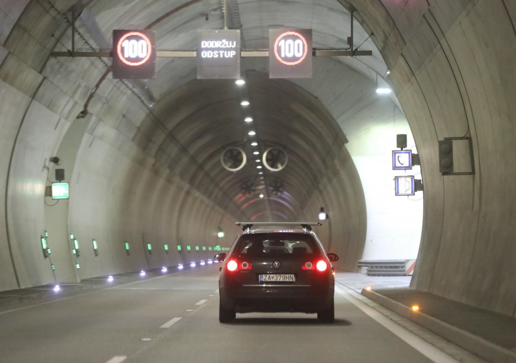 Dobrá správa pre vodičov: Nový úsek ďiaľnice D1 z Bratislavy do Trnavy je sprejazdnený