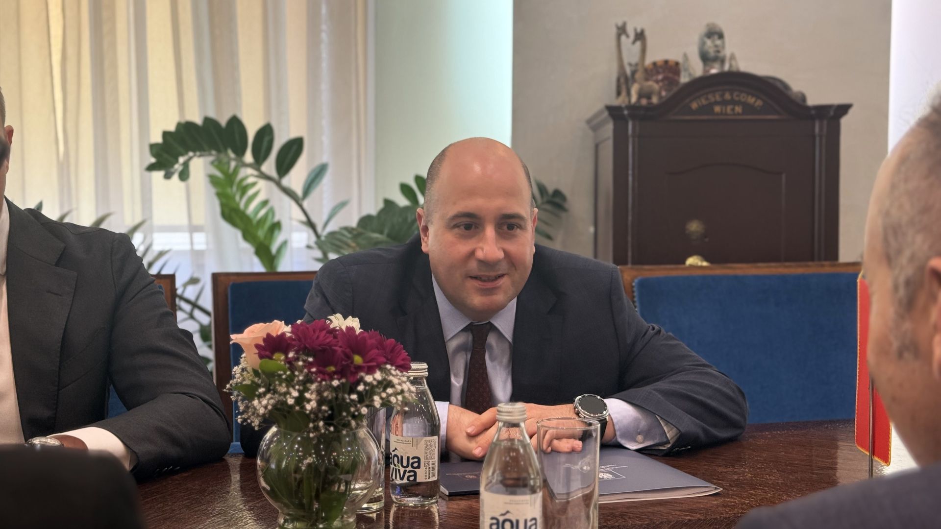 Козарев са амбасадором Марока
