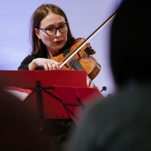 Foto/Video: Melódie sveta zazneli v seneckej synagóge