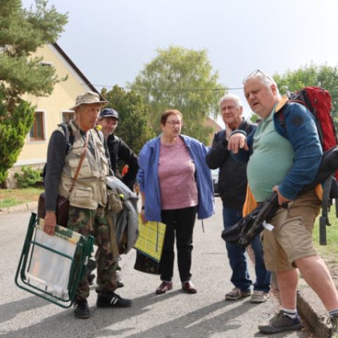 Výtvarníci zo Senice a Veľkých Pavlovíc opäť tvorili na Pálave