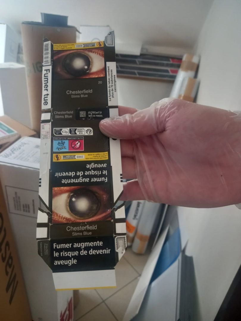 Celníci zajistili nelegální tiskárnu padělků cigaretových obalů