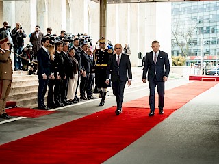 Robert Fico v Bukurešti: Mali by sme mať väčší priestor na rozvoj bilaterálnych vzťahov