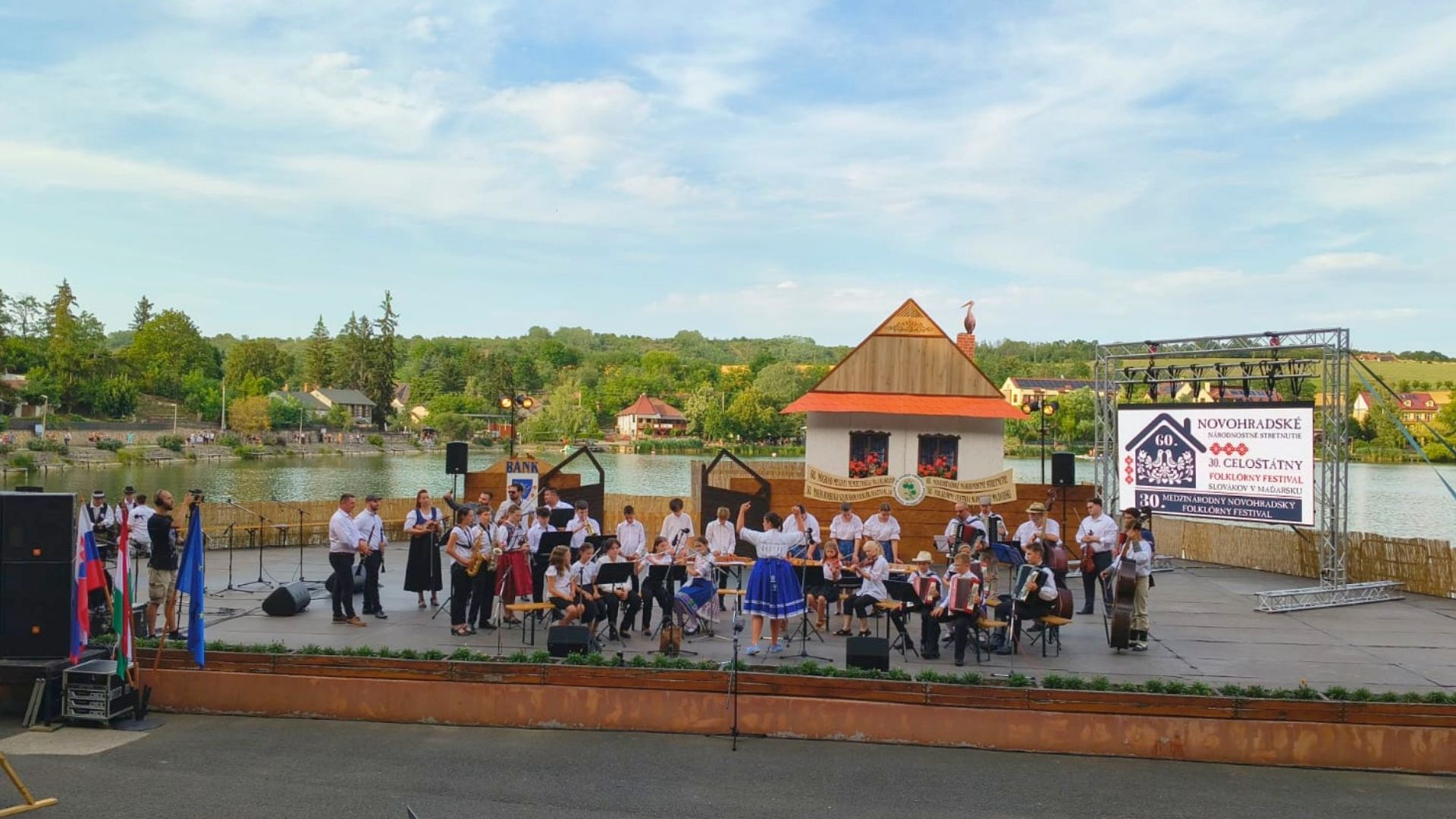 60. Novohradské národnostné stretnutie a 30. celoštátny folklórny festival Slovákov v Maďarsku