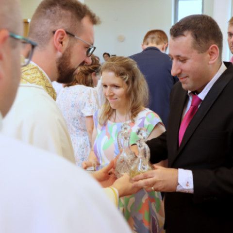 Novokňaz Jakub Jurkovič slávil v Senici primičnú svätú omšu