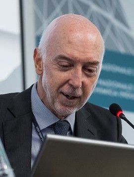 Prednáška - prof. prof. Gianfranco Pacchioni (6.10.2026)