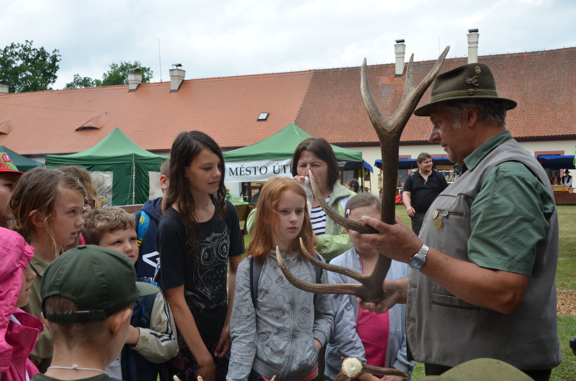 Myslivecký víkend na zámku Ohrada: zveme na Národní myslivecké slavnosti a Dětský myslivecký den