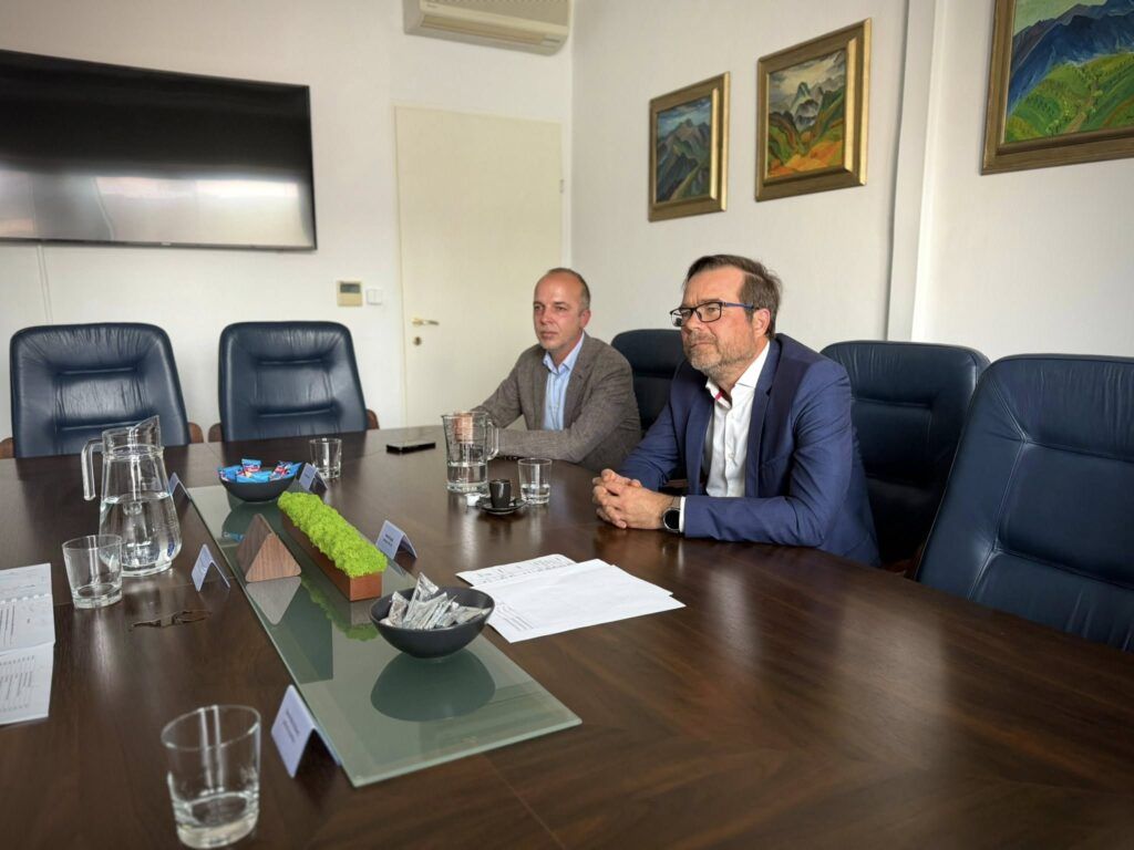 Nejasné poplatky oslabujú dôveru v zdravotníctvo a právny štát
