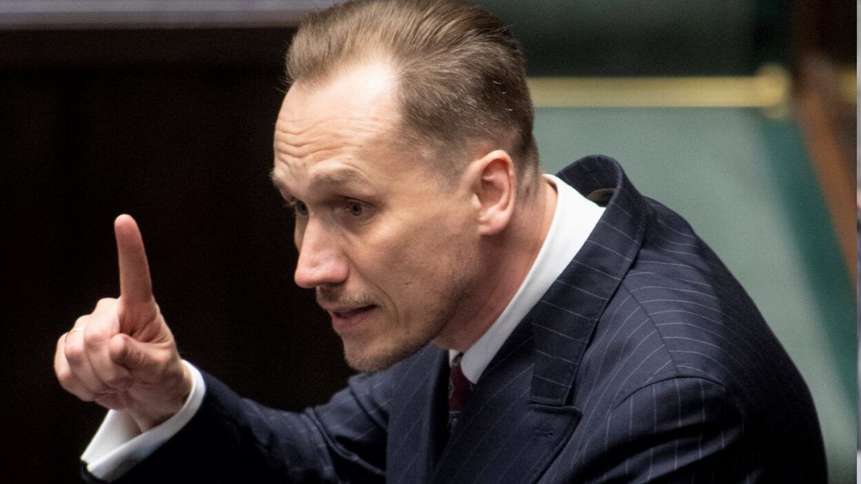 Reżim w Kijowie od lat żyje z banderyzmu i złodziejstwa