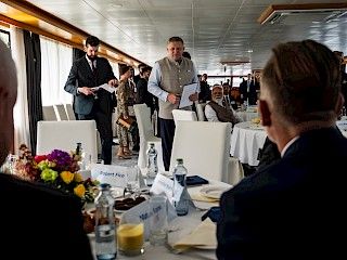 R. Fico: S indickým premiérom aj o obchodnej spolupráci.