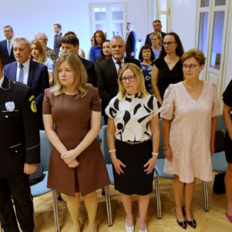 Slávnostné zastupiteľstvo vzdalo poctu Jánovi Petrovi a Miloslavovi Chomovi