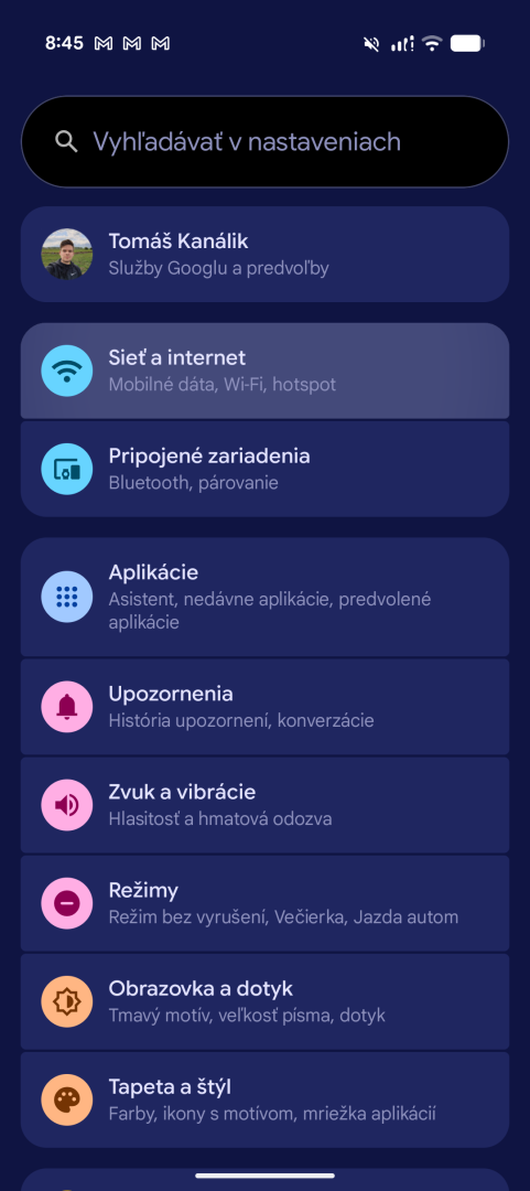 Už žiadne odpojenie od sveta: Ako správne nastaviť mobilné dáta a roaming na Androide?