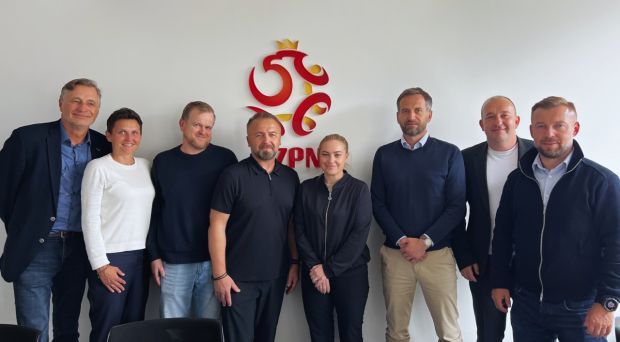 Kierunek Ameryka! PZPN intensyfikuje skauting piłkarek za oceanem