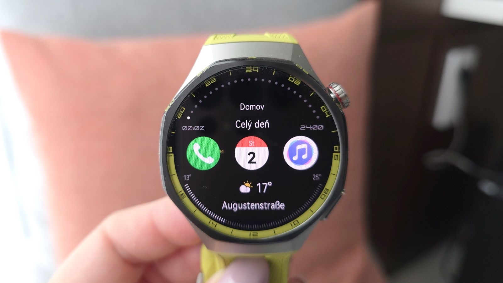 Recenzia Huawei Watch GT 7 Pro: Titán, zafír a dva týždne bez nabíjačky