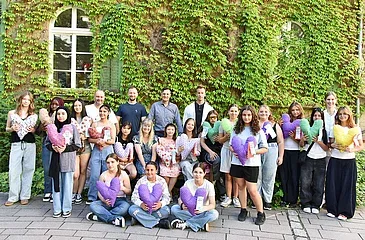 Nürnberger Schülerinnen zeigen soziales Engagement