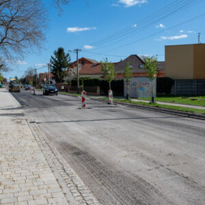 Oznam pre vodičov na Svätoplukovej ulici