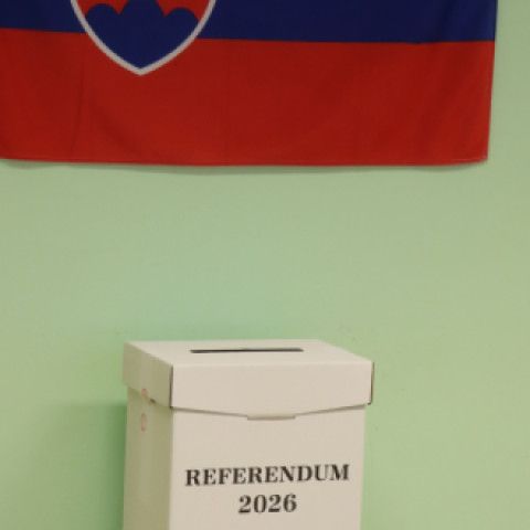 Účasť na referende bola aj v Senici nizka