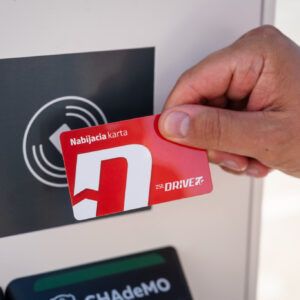 Nové nabíjacie stanice pre elektromobily budú v prevádzke od 1. augusta