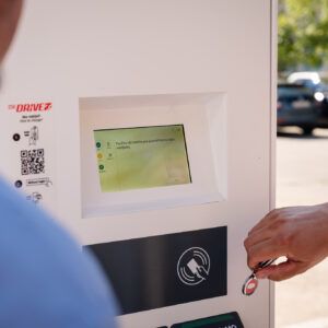 Nové nabíjacie stanice pre elektromobily budú v prevádzke od 1. augusta