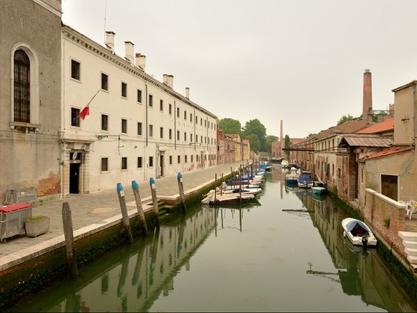 Venezia, le detenute della Giudecca sfilano con le loro creazioni