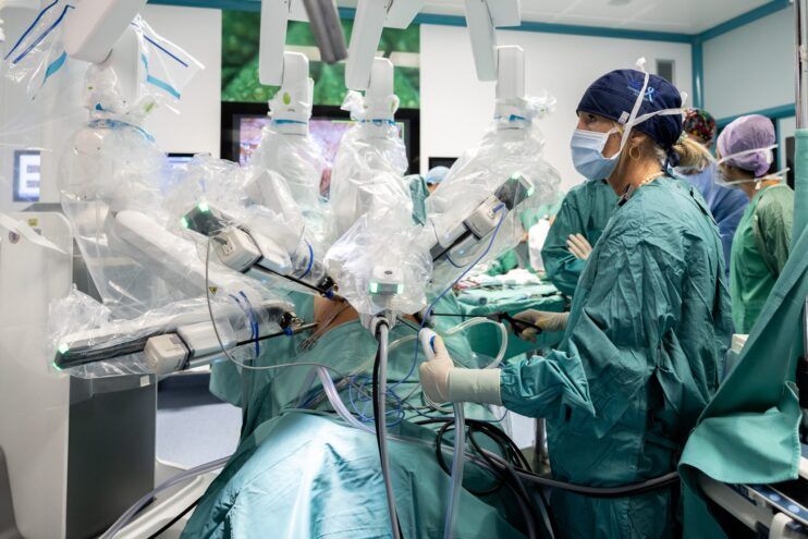 Tumori rimossi in telechirurgia tra Policlinico Gemelli e Ospedale Isola Tiberina. E’ la prima volta in Italia