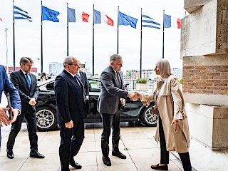 Predseda vlády SR Robert Fico v Dunkerque: Nebudeme prekrývať historickú pravdu