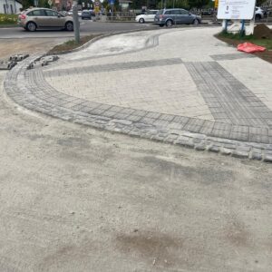 Oznam pre vodičov na Svätoplukovej ulici