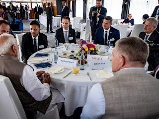 R. Fico: S indickým premiérom aj o obchodnej spolupráci.
