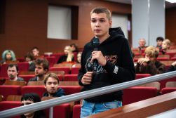 Andrzej Poczobut na UKSW