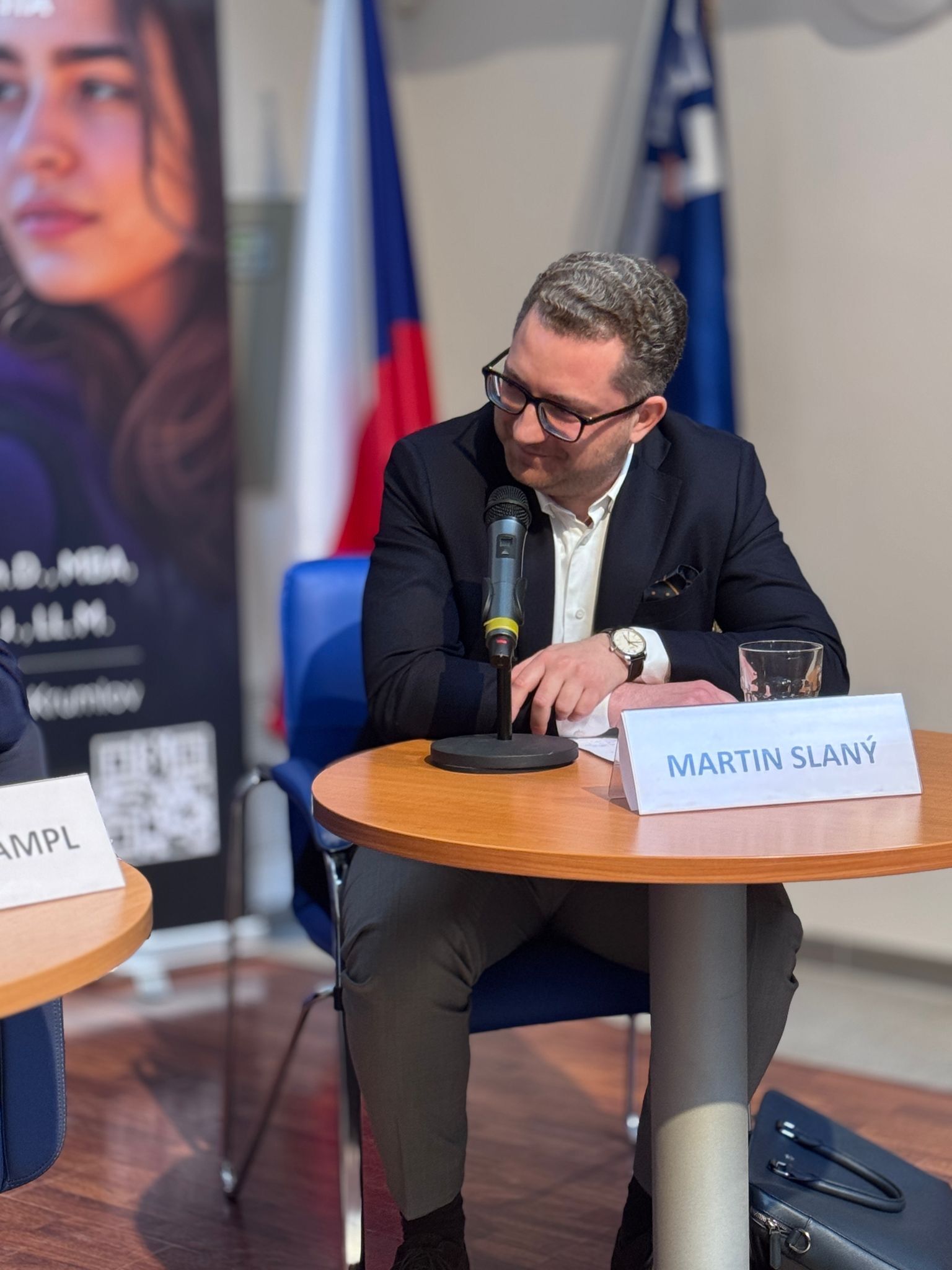 Politici a ekonomové se na CEVRO Univerzitě střetli nad státním rozpočtem