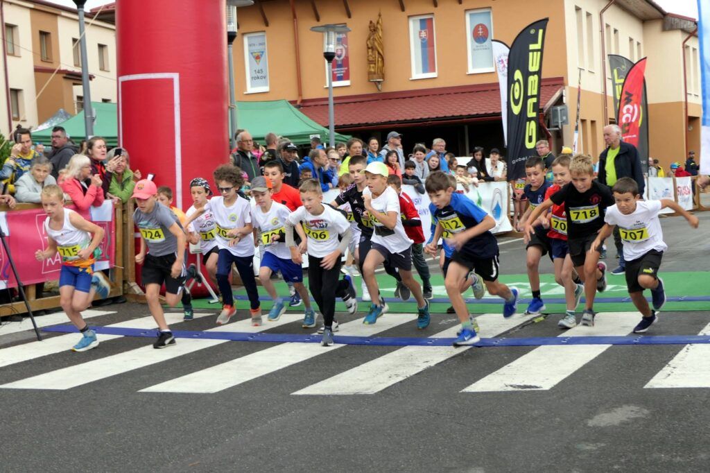 Štrba sa pripravuje na 48. ročník Malého štrbského maratónu a opäť ho navštívi viac ako 800 bežcov