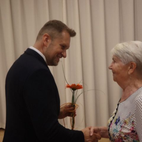 Mesto Senica s úctou privítalo svojich tohtoročných jubilantov