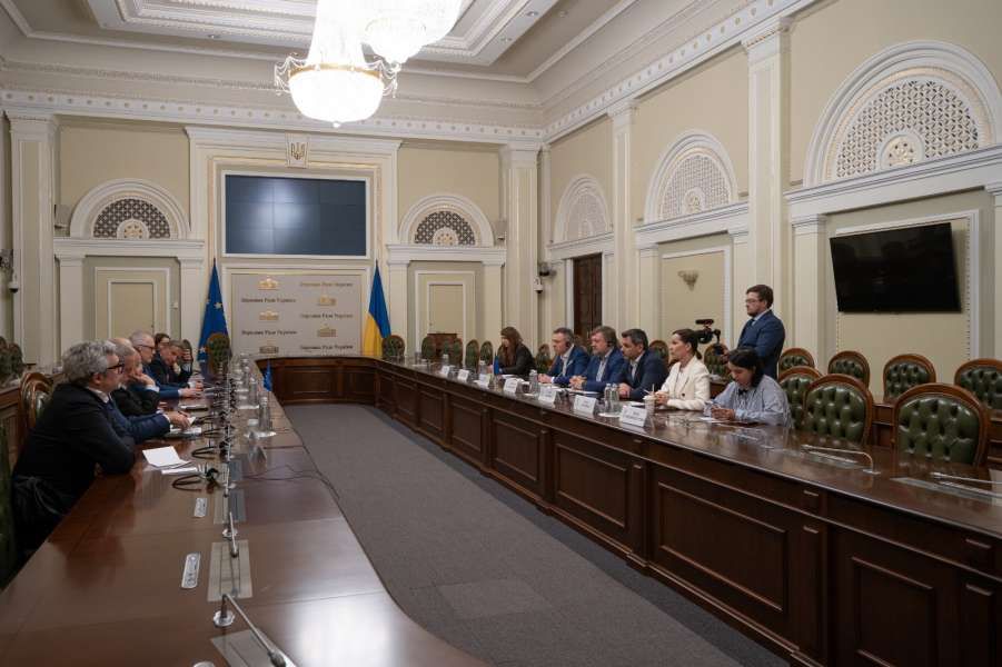 Безпека України та Європи є нероздільними — Олександр Корнієнко провів зустріч із Комісаром ЄС з питань оборони і космосу