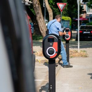 Nové nabíjacie stanice pre elektromobily budú v prevádzke od 1. augusta