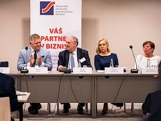 R. Fico: Poďme spolupracovať a nie bojovať
