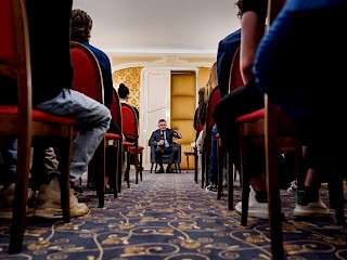 Robert Fico dnes so študentmi diskutoval priamo na Úrade vlády SR