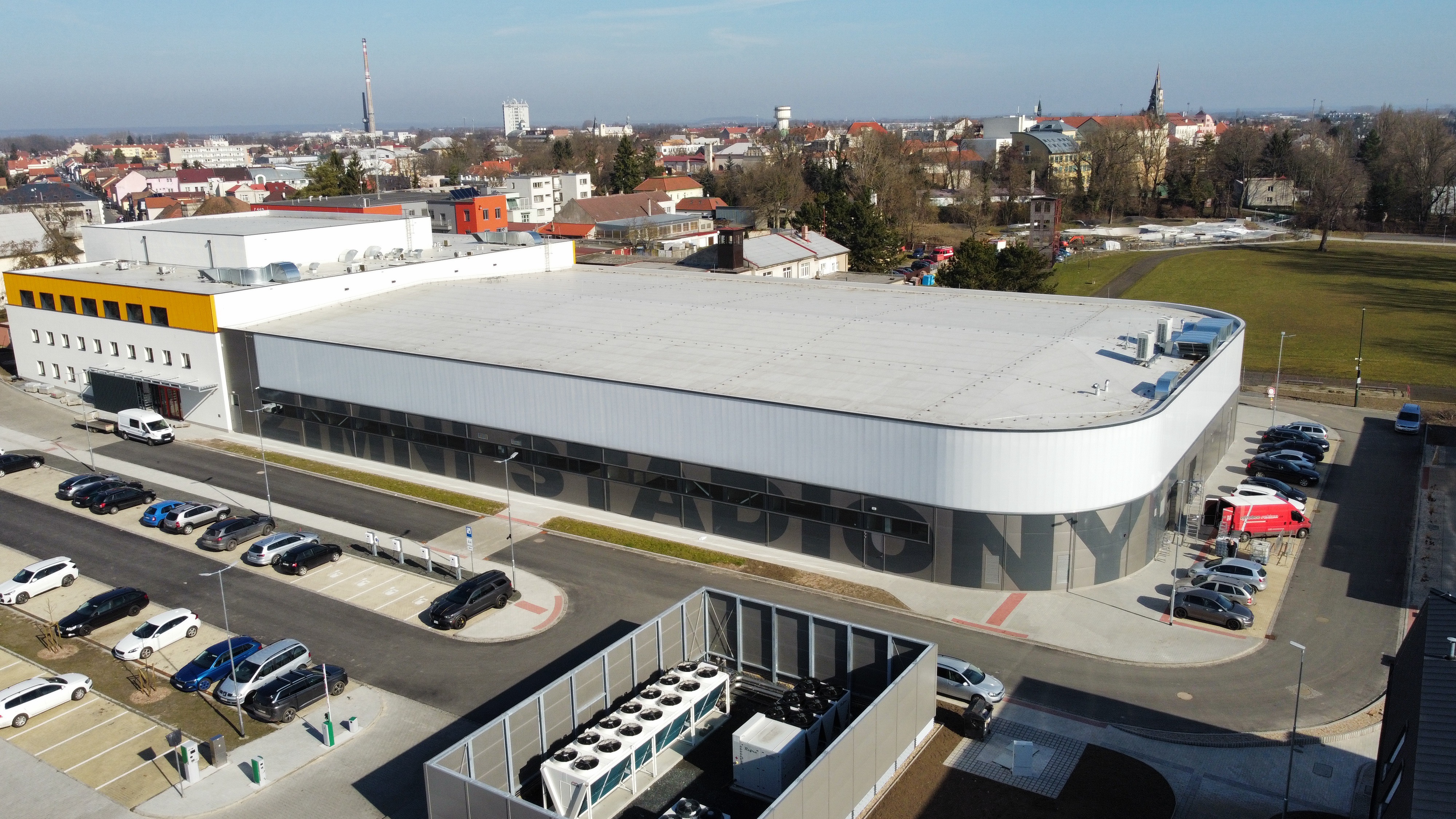 Zimní stadion v Nymburce je zkolaudován: v sobotu se otevře lidem